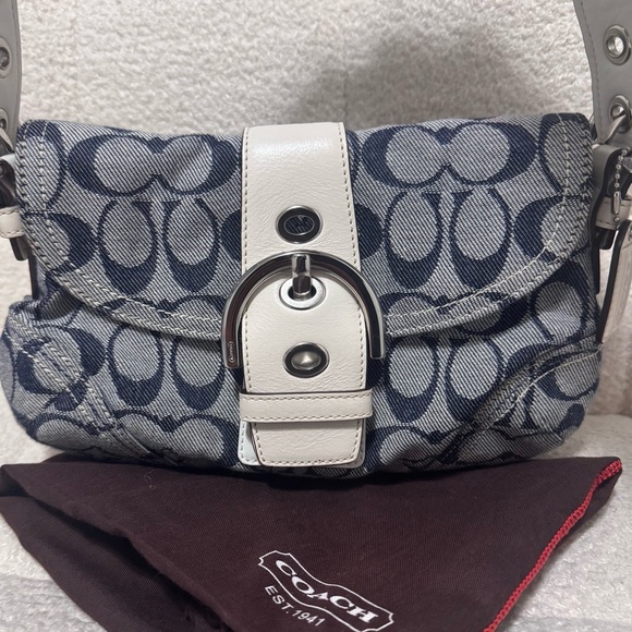 Coach Navy and White mini soho purse - Picture 2 of 11